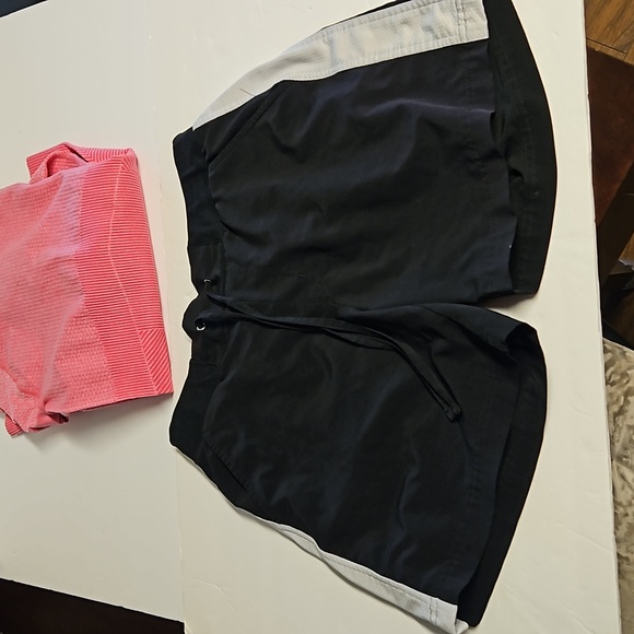 2 For 1 Ladies Workout Set. - Picture 3 of 12